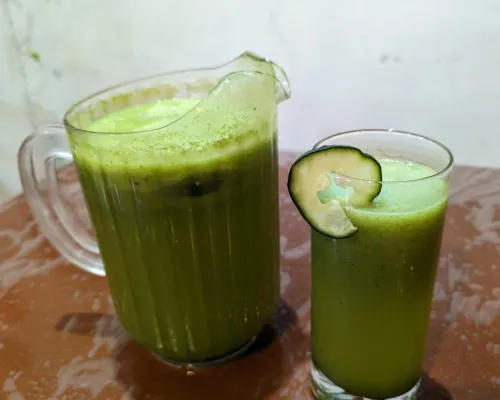 Vaso de pepino con limon img